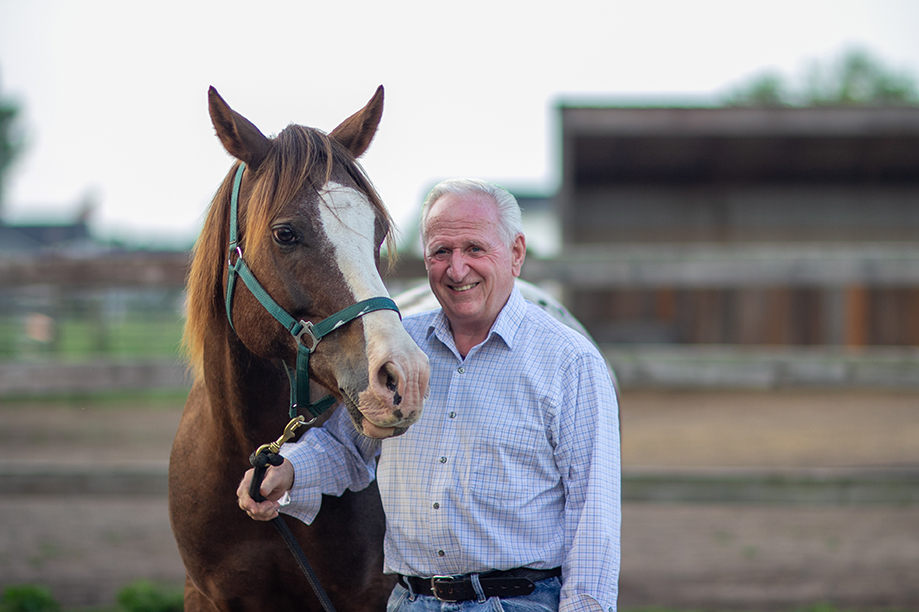 Board your horse at Manitou Hill Farms